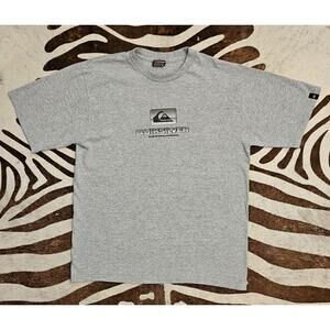 Quiksilver Vintage 90s Surfing Skater T Shirt Mens S, Back And Sleeve Graphic